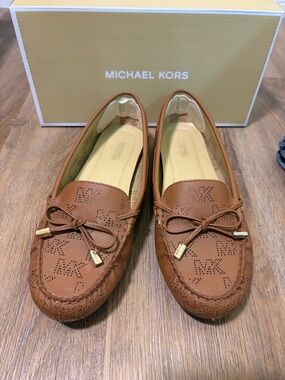 Michael Kors Tan Perforated MK Leather Bow Moccasins